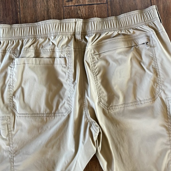 Men’s Duluth trading company wind pants - Picture 4 of 4